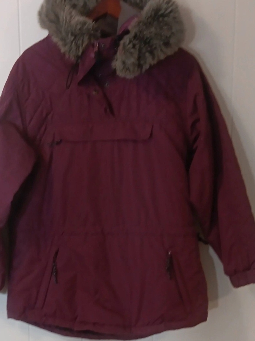 L.L. Bean Women's Burgundy Ski Parka with Faux Fur Trim